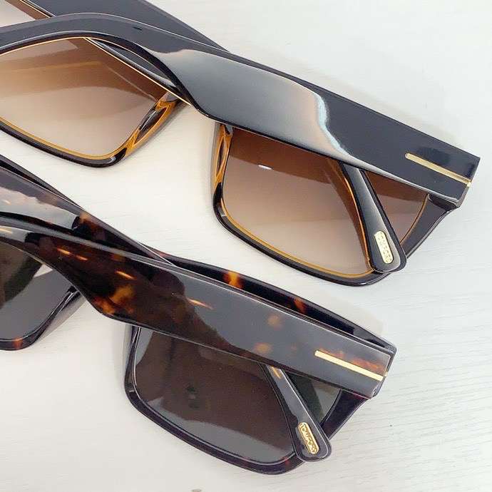 Picture of Tom Ford Sunglasses _SKUfw55596251fw